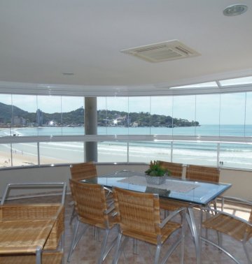 Amplo frente mar, regi�o mais procurada 
