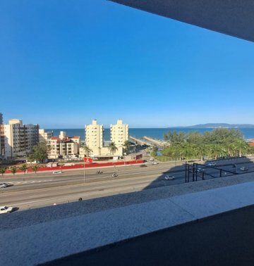 Apto novo com vista permanente!