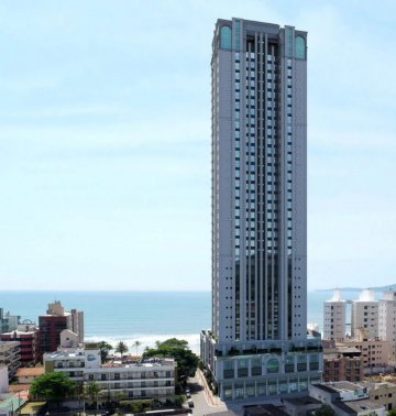 Andar alto com excelente vista da praia!