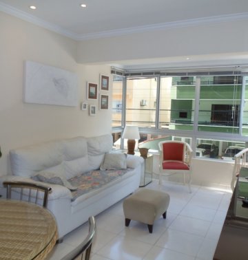 Lindo apto com 02 dorms, na quadra do ma