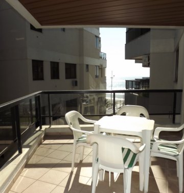 Condom�nio fechado frente ao mar